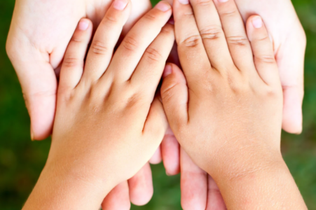 What Are the Early Signs of Autism? - Little Spurs Autism Centers